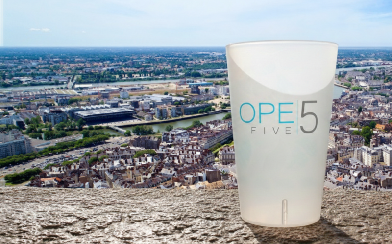 Fabrication française de gobelet personnalisé, livraison express à Nantes